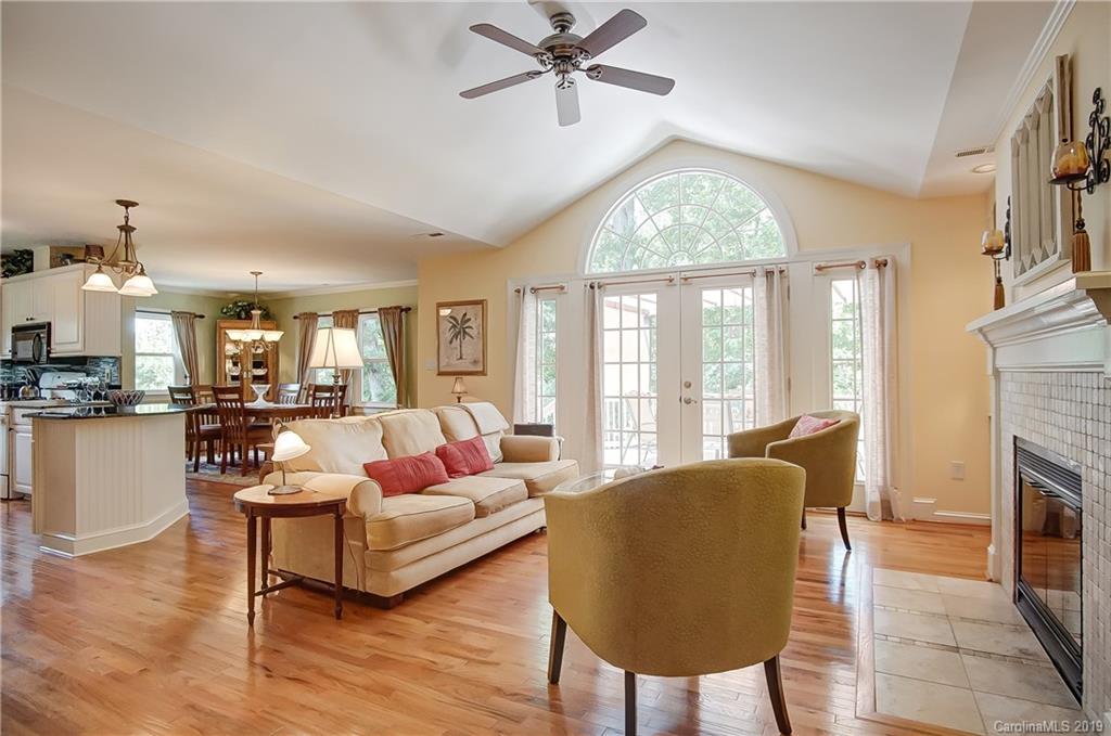 11057 Holiday Cove Lane Tega Cay, SC 29708 - Photo 6 of 37