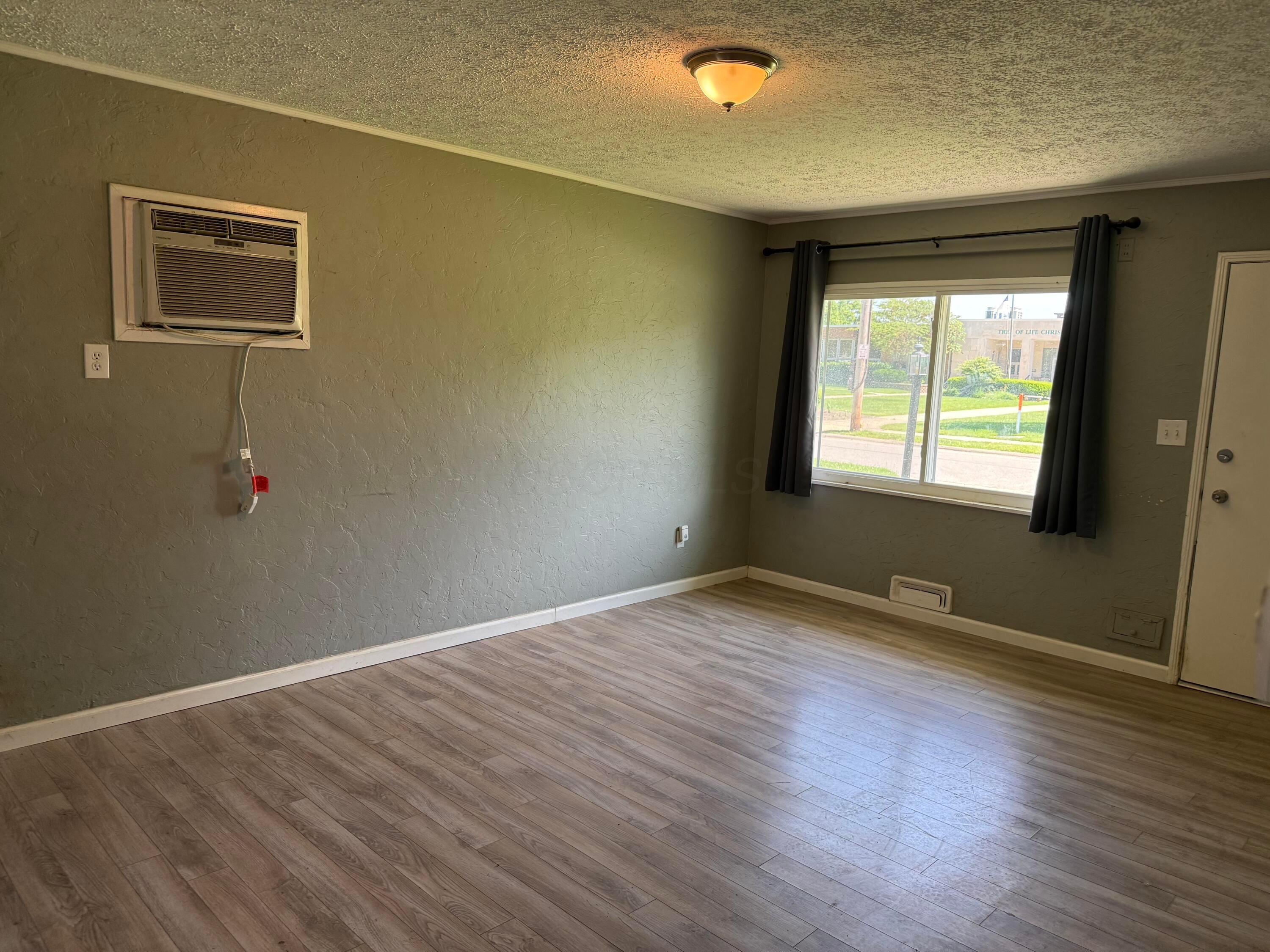 936 Northridge Road Columbus, OH 43224 - Photo 9 of 15