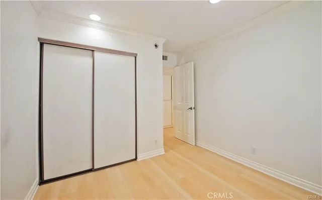 $729,000 | 5711 Owensmouth Avenue, Unit 117, Woodland Hills, CA 91367