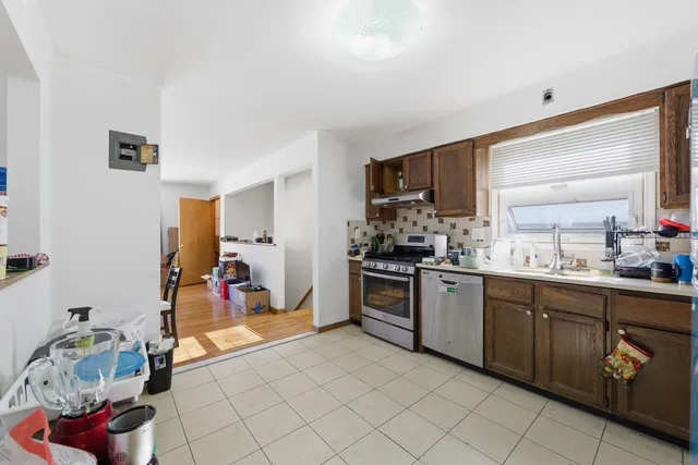 $1,650,000 | 471 Manila Avenue, Jersey City, NJ 07302