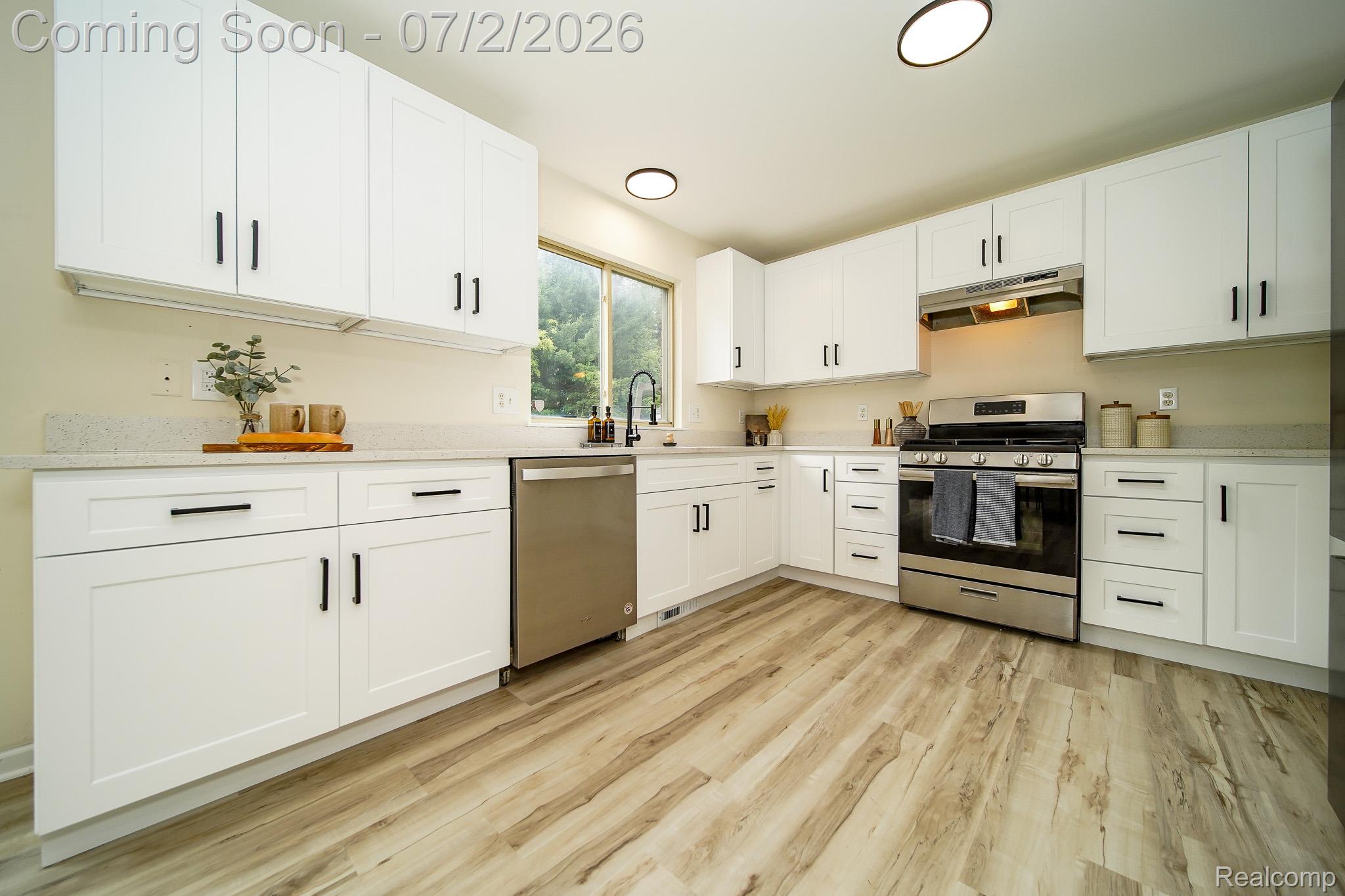 5558 Bedell Road Sterling Heights, MI 48310 - Photo 22 of 77 DDS04920.jpg