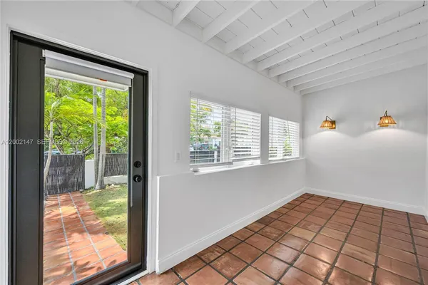 $4,250 | 429 Northeast 73rd Street, Miami, FL 33138