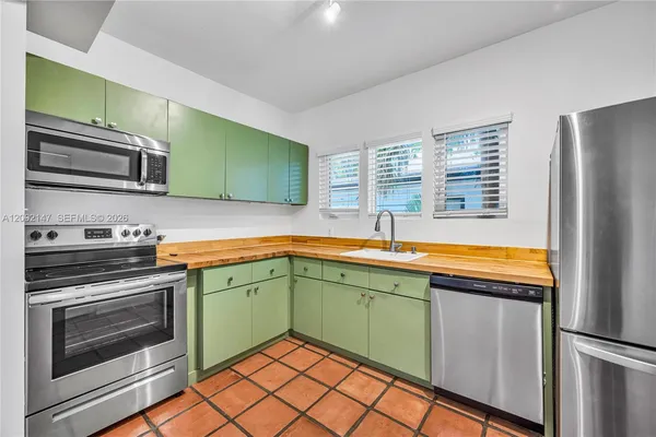 $4,250 | 429 Northeast 73rd Street, Miami, FL 33138