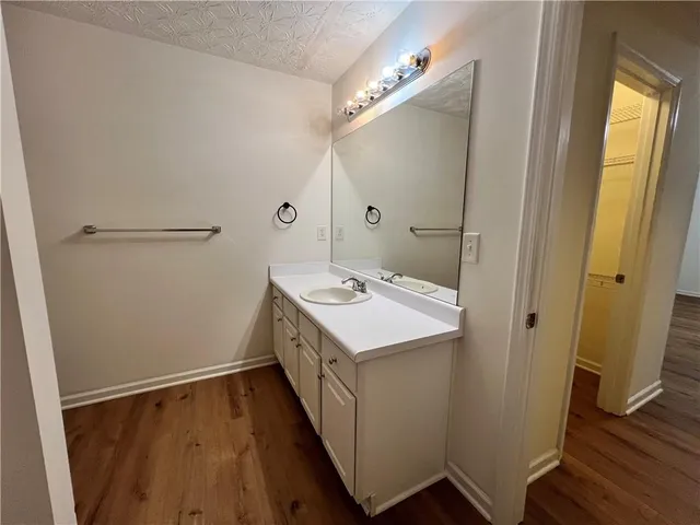 $2,450 | 3780 Crescent Walk Lane Northeast, Suwanee, GA 30024