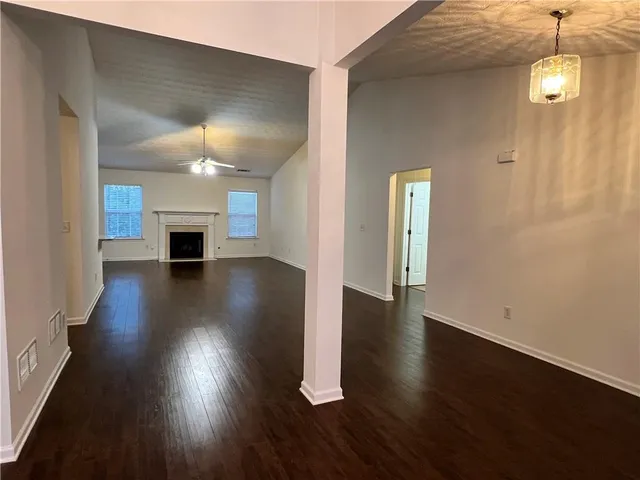 $2,450 | 3780 Crescent Walk Lane Northeast, Suwanee, GA 30024