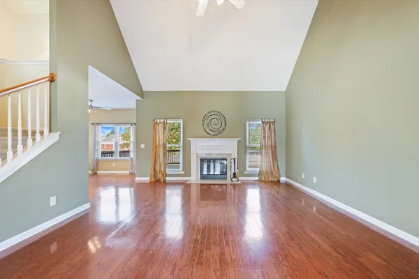 $499,999 | 2187 Gold Valley Drive, Murfreesboro, TN 37130