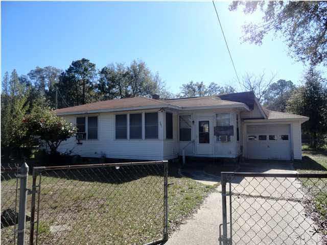 201 Milton Road Pensacola, FL 32507 - Photo 1 of 15 Welcome to 201 Milton Rd