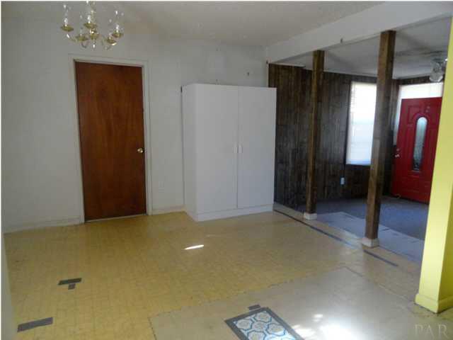 201 Milton Road Pensacola, FL 32507 - Photo 6 of 15 Dining Looking From Kitchen
