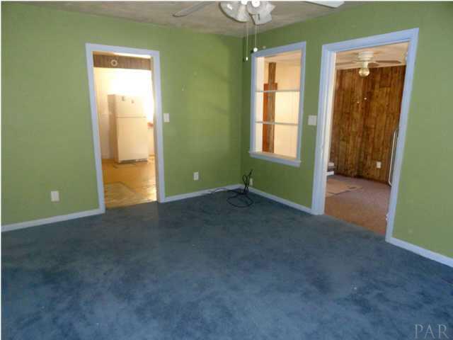 201 Milton Road Pensacola, FL 32507 - Photo 9 of 15 Living Room View From Front Door