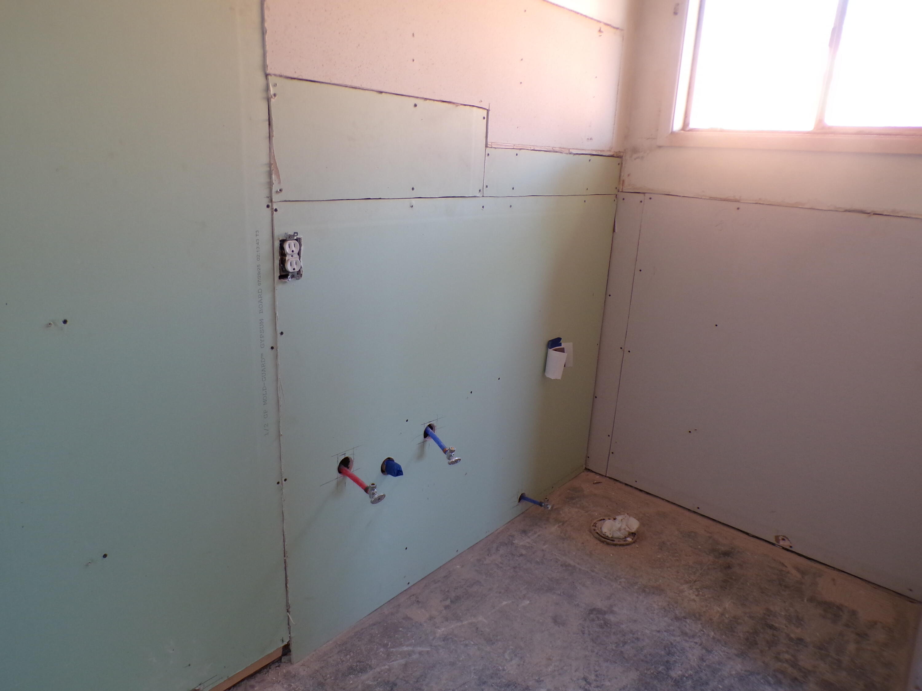 2829 66th Street Lubbock, TX 79413 - Photo 17 of 34 100_0191