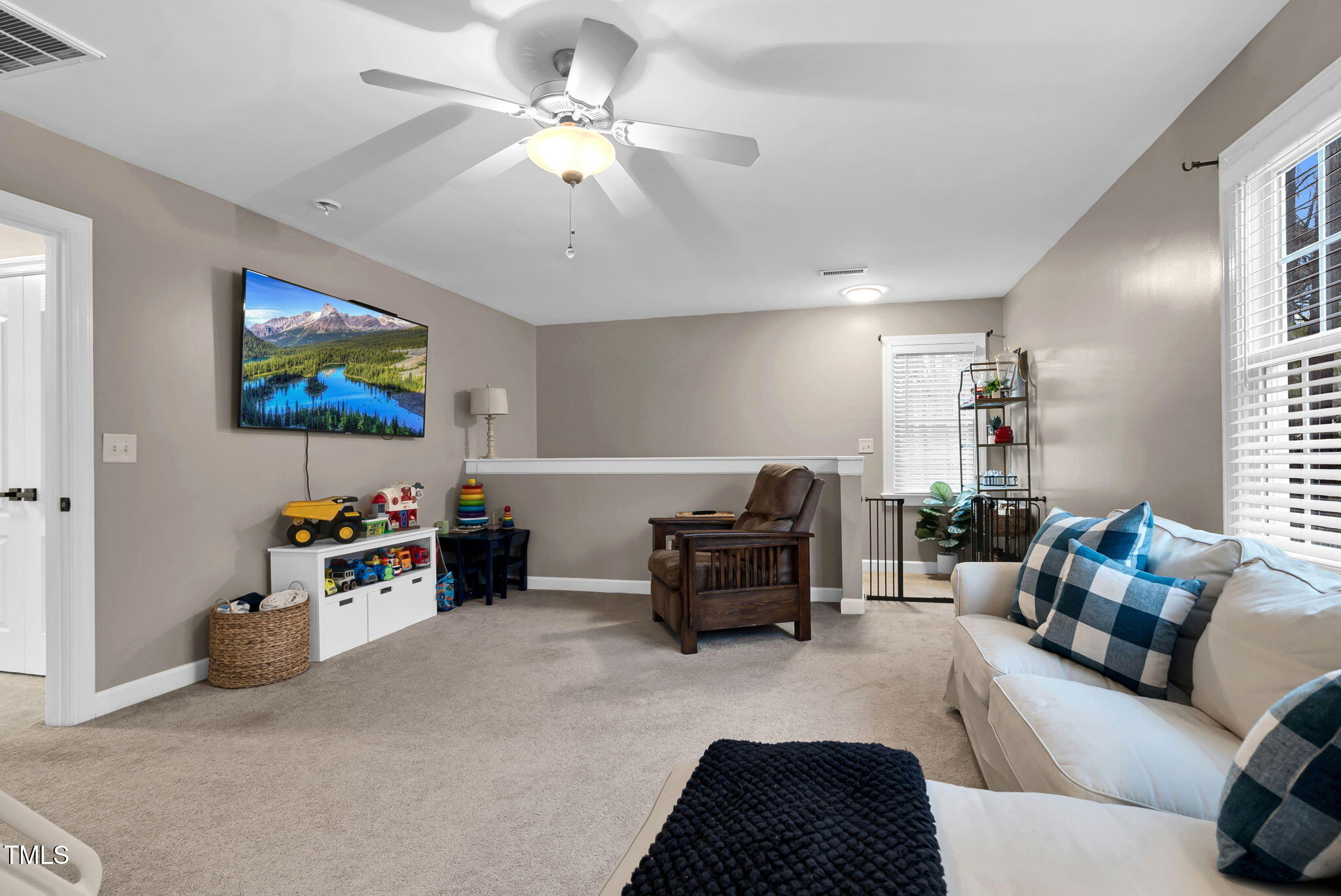 1113 Colonial Club Road Wake Forest, NC 27587 - Photo 24 of 41 a living room with furniture