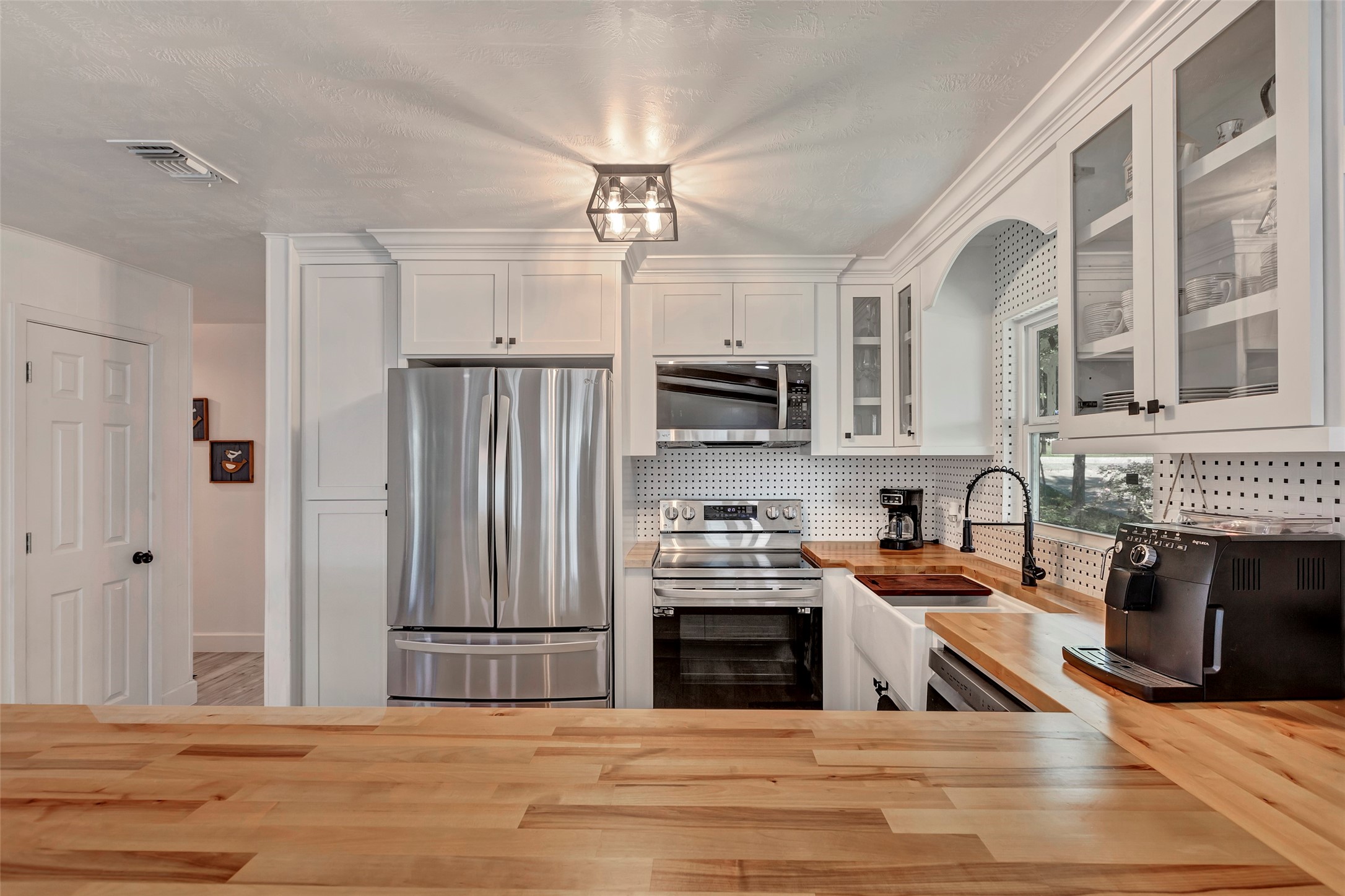 354 Edgewater Way Point Blank, TX 77364 - Photo 11 of 31