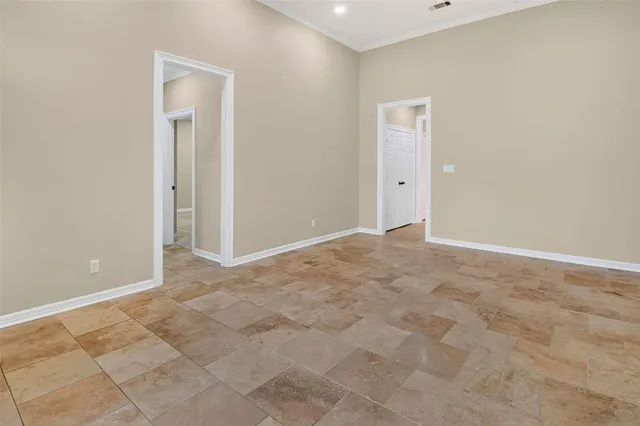 $359,000 | 2122 Clear Lake Road, Weatherford, TX 76087