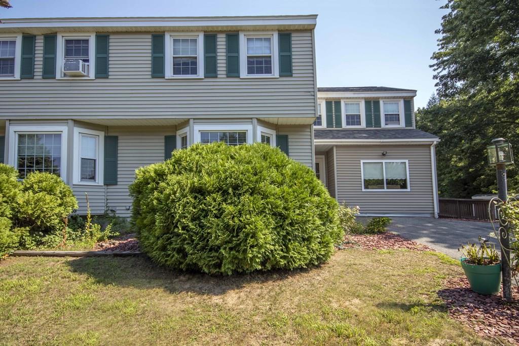 13 B Reed Street Londonderry, NH 03053 - Photo 1 of 27 Gallery Image 1