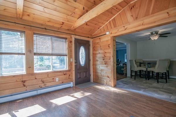 13 B Reed Street Londonderry, NH 03053 - Photo 17 of 27 Gallery Image 17