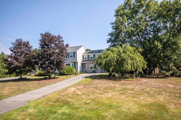 13 B Reed Street Londonderry, NH 03053 - Photo 5 of 27 Gallery Image 5