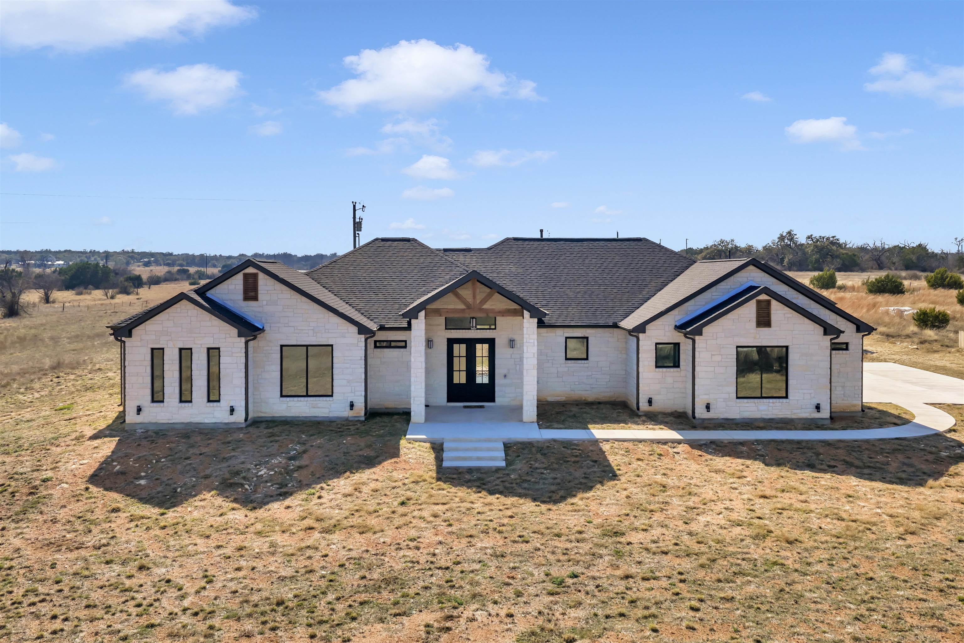 138 Cloudwood Ranch Road Briggs, TX 78608 - Photo 32 of 35