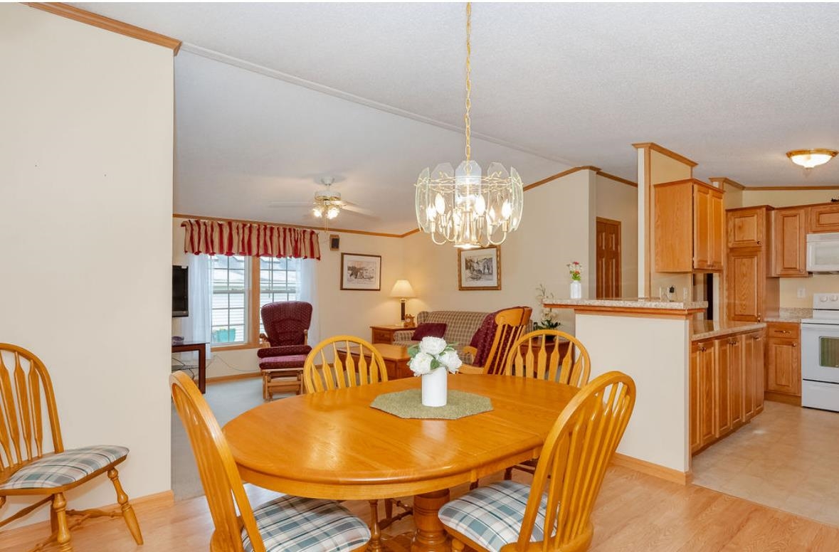 120 Eagle Drive Rochester, NH 03868 - Photo 3 of 35