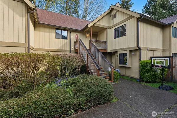 $279,900 | 220 Israel Road Southwest, Unit K11, Tumwater, WA 98501