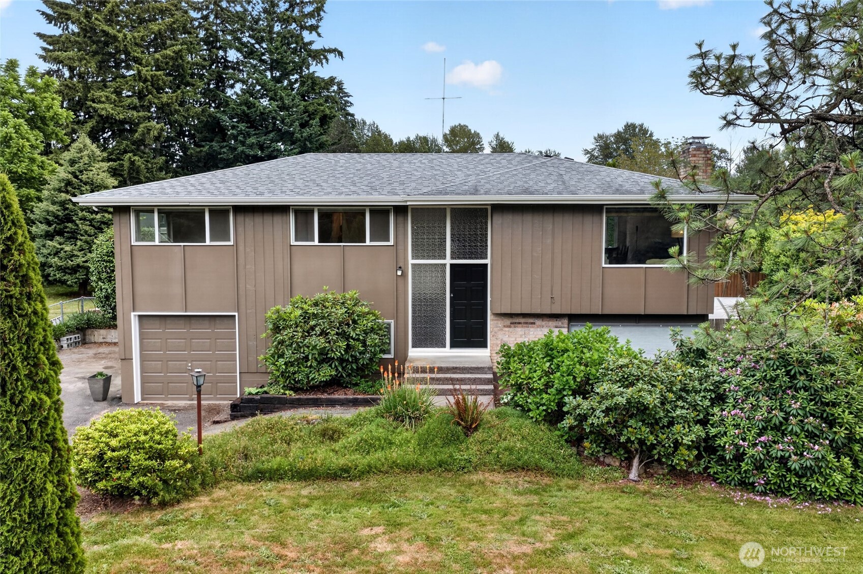 13332 173rd Avenue Southeast Renton, WA 98059 - Photo 1 of 40 Gallery Image 1