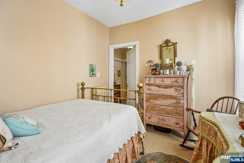 194 Hillside Avenue Glen Ridge, NJ 07028 - Photo 15 of 43