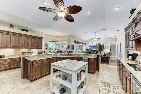 $1,049,000 | 8315 Eagle Crossing, Sarasota, FL 34241