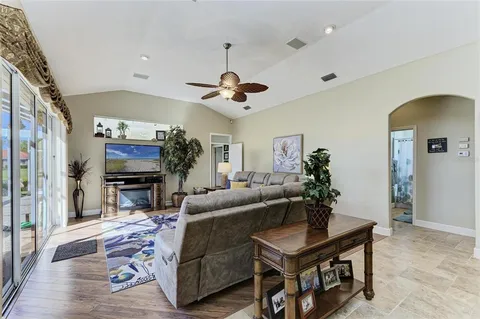 $1,049,000 | 8315 Eagle Crossing, Sarasota, FL 34241