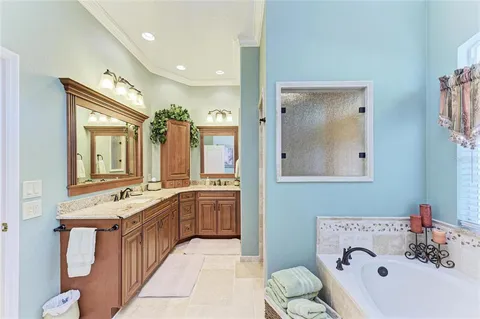 $1,049,000 | 8315 Eagle Crossing, Sarasota, FL 34241