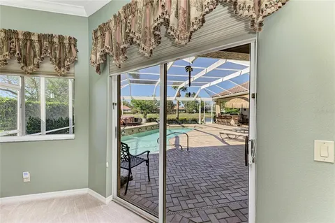$1,049,000 | 8315 Eagle Crossing, Sarasota, FL 34241