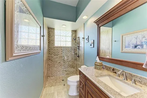 $1,049,000 | 8315 Eagle Crossing, Sarasota, FL 34241