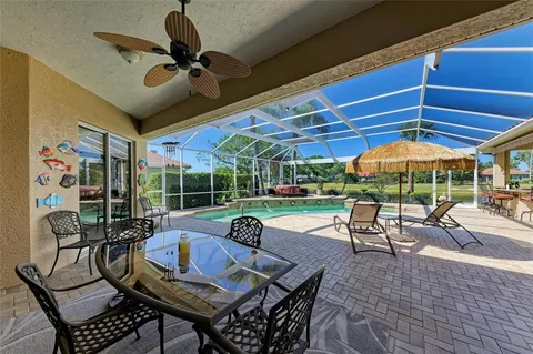 $1,049,000 | 8315 Eagle Crossing, Sarasota, FL 34241