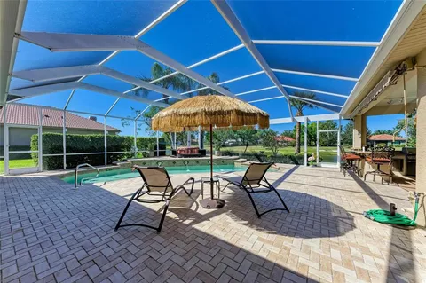 $1,049,000 | 8315 Eagle Crossing, Sarasota, FL 34241