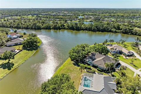 $1,049,000 | 8315 Eagle Crossing, Sarasota, FL 34241