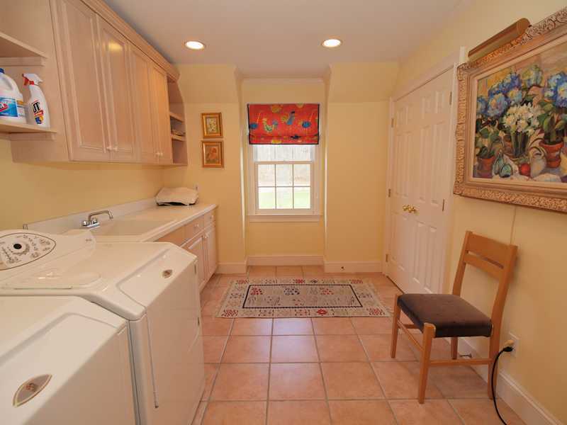 359 Mansfield Avenue Darien, CT 06820 - Photo 17 of 25 a view of utility room with washer and dryer
