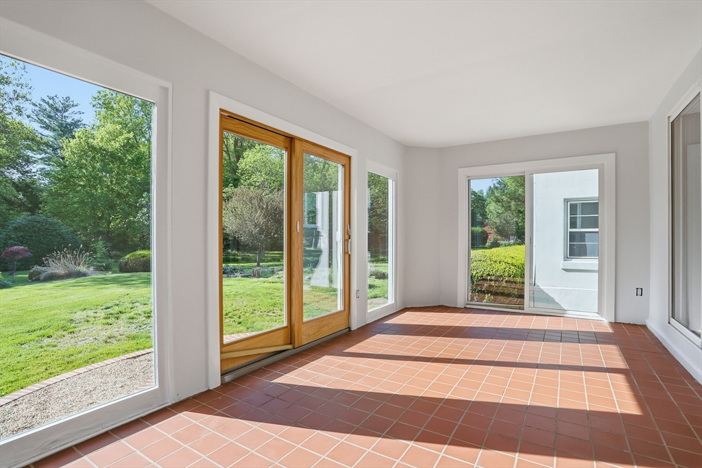 106 Bolton Road Harvard, MA 01451 - Photo 15 of 40