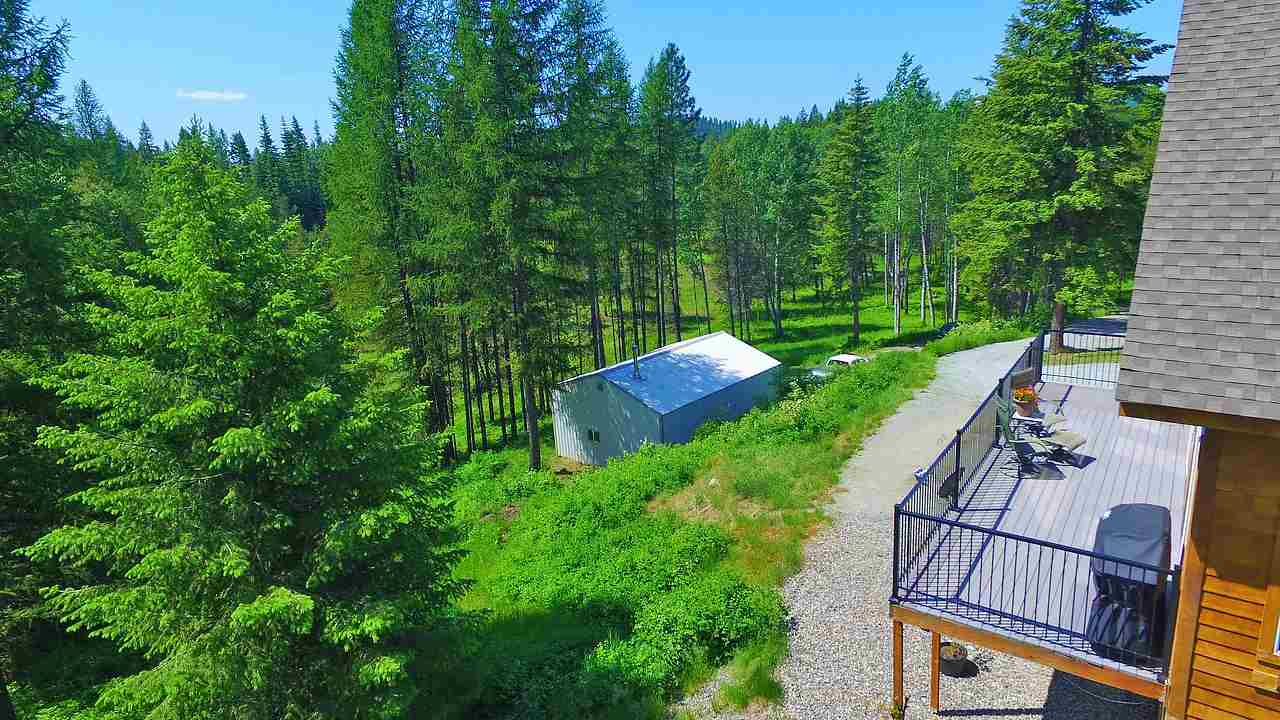 832 Lookout Road Newport, WA 99156 - Photo 2 of 20 Gallery Image 2