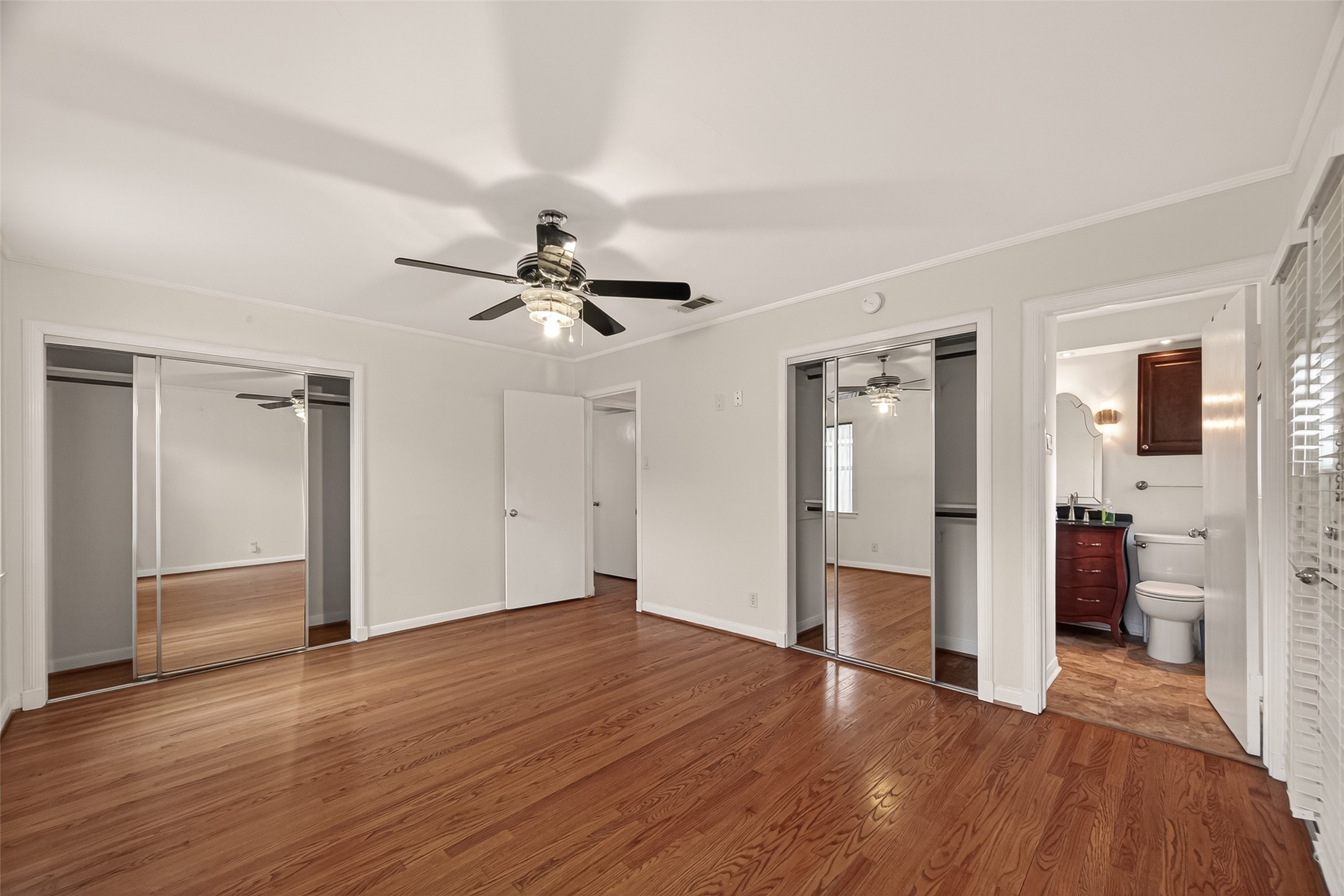 5666 Overbrook Lane Houston, TX 77056 - Photo 28 of 36