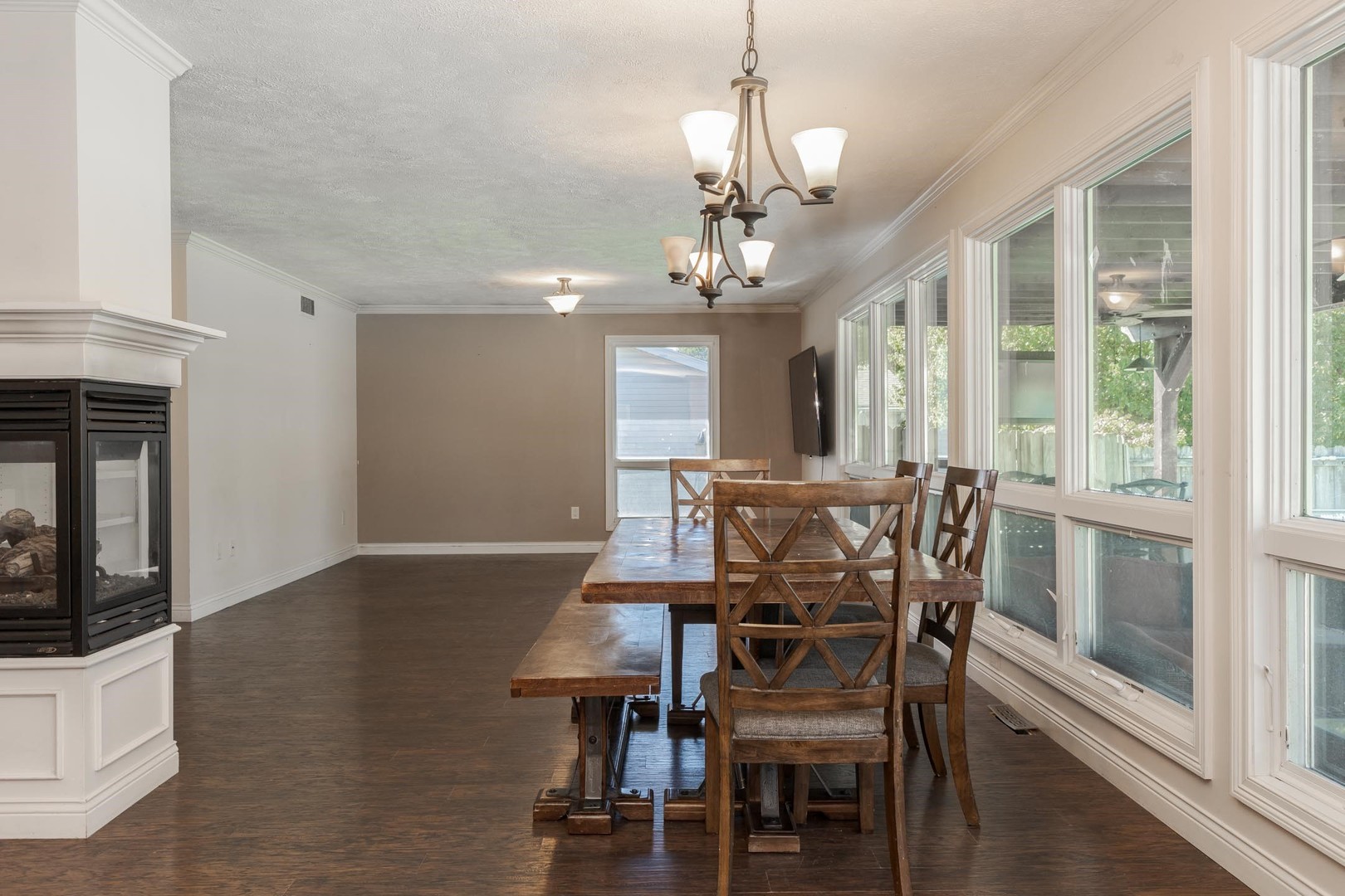 105 South Parkside Road Normal, IL 61761 - Photo 18 of 66 Gallery Image 18
