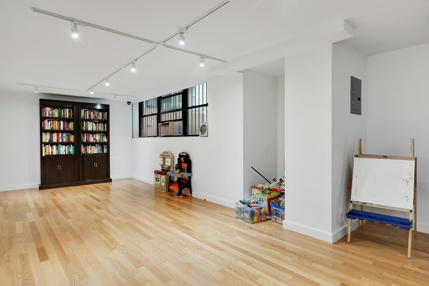 215 East 73rd Street, Unit 2A Manhattan, NY 10021 - Photo 19 of 20 a view of a room with gym equipment