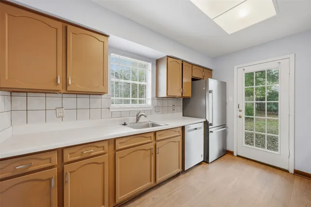 $1,980 | 7015 Pella Drive, Houston, TX 77036