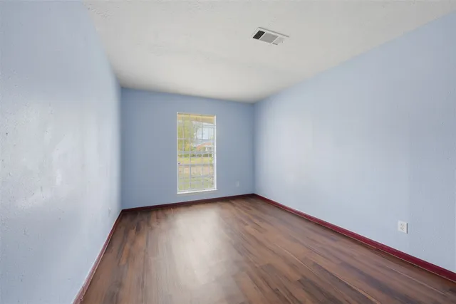 $1,980 | 7015 Pella Drive, Houston, TX 77036