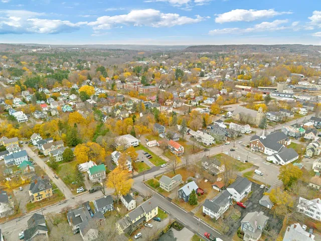 $174,900 | 50 Pleasant Street, Unit 8, Waterville, ME 04901