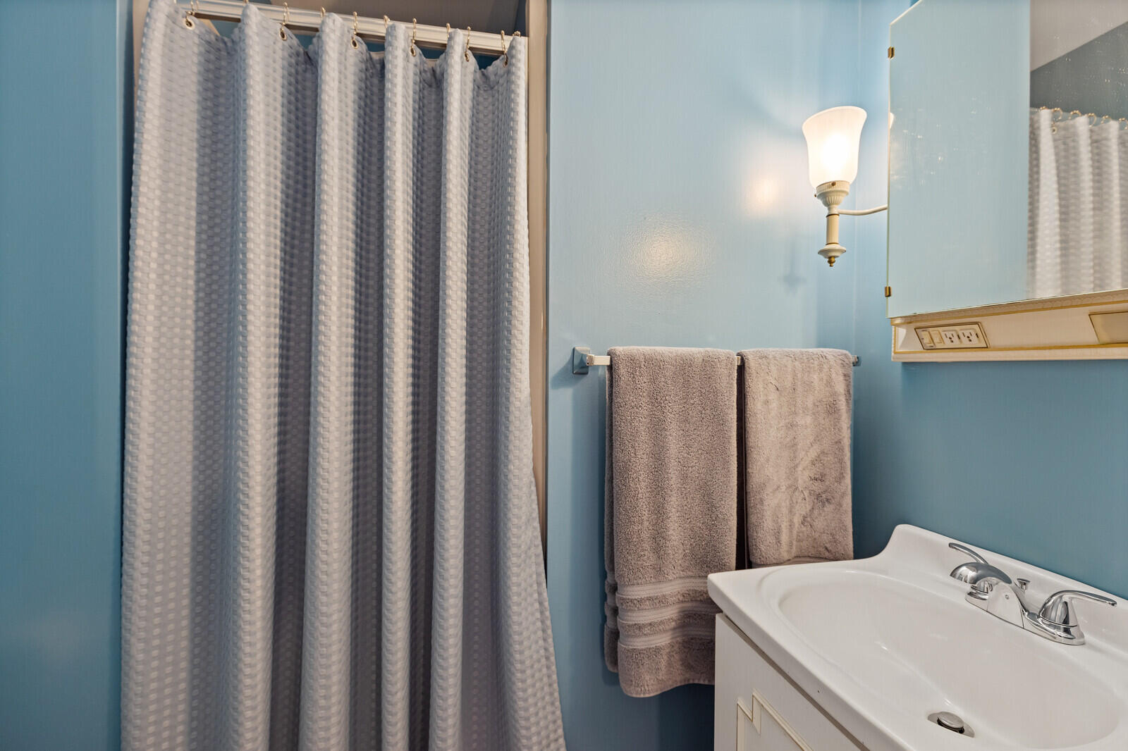 50 Pleasant Street, Unit 8 Waterville, ME 04901 - Photo 35 of 46 47_BP5A0261_mls