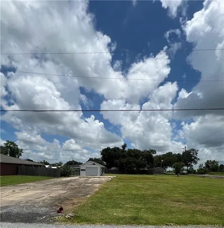 $49,999 | 2384 West Gauthier Road, Lake Charles, LA 70605