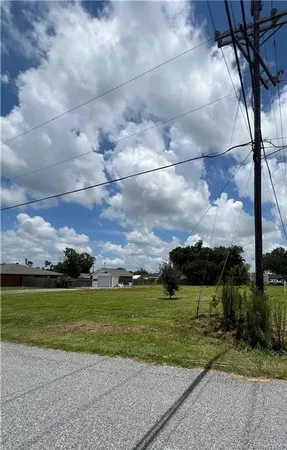 $49,999 | 2384 West Gauthier Road, Lake Charles, LA 70605