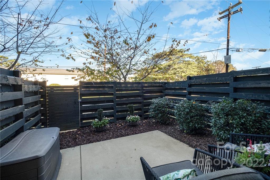 935 McAlway Road, Unit 105 Charlotte, NC 28211 - Photo 13 of 16 Gallery Image 13