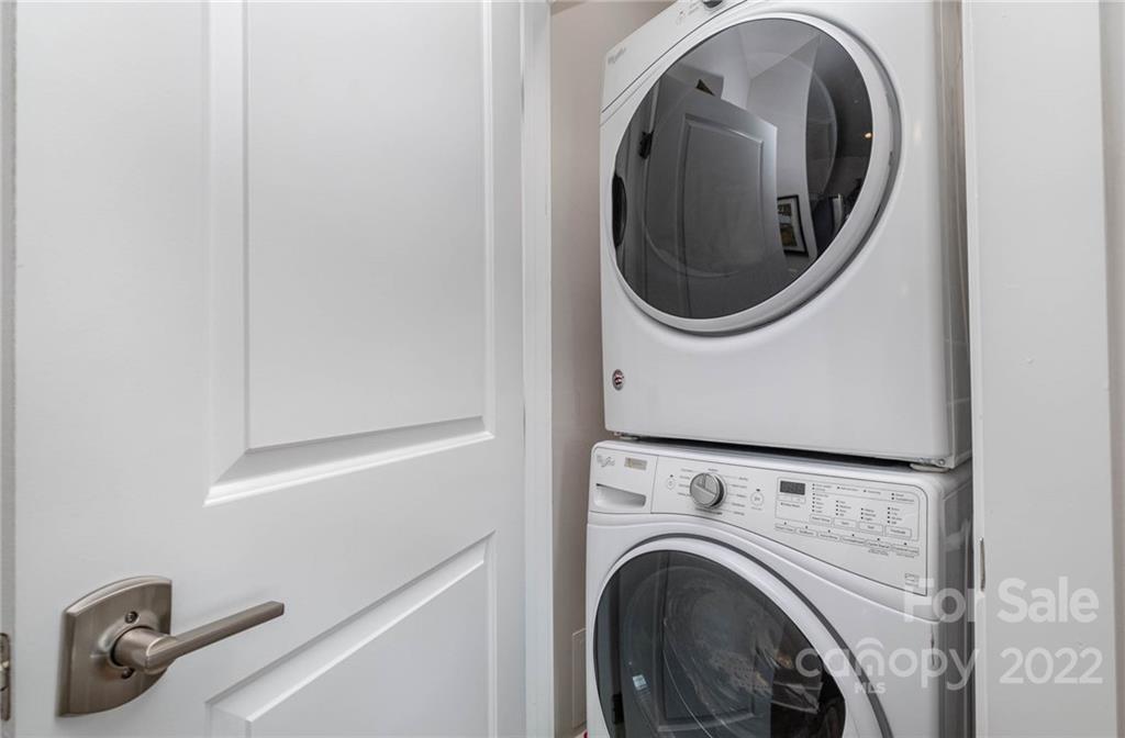 935 McAlway Road, Unit 105 Charlotte, NC 28211 - Photo 8 of 16 Gallery Image 8