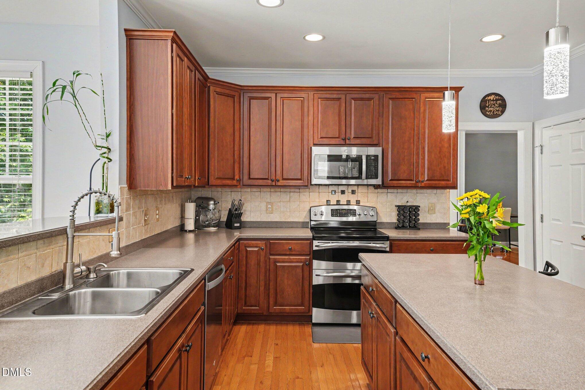 3005 Grandview Heights Lane Raleigh, NC 27614 - Photo 8 of 53 Kitchen