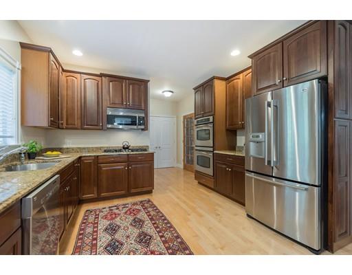 29 Stinson Road Andover, MA 01810 - Photo 3 of 30