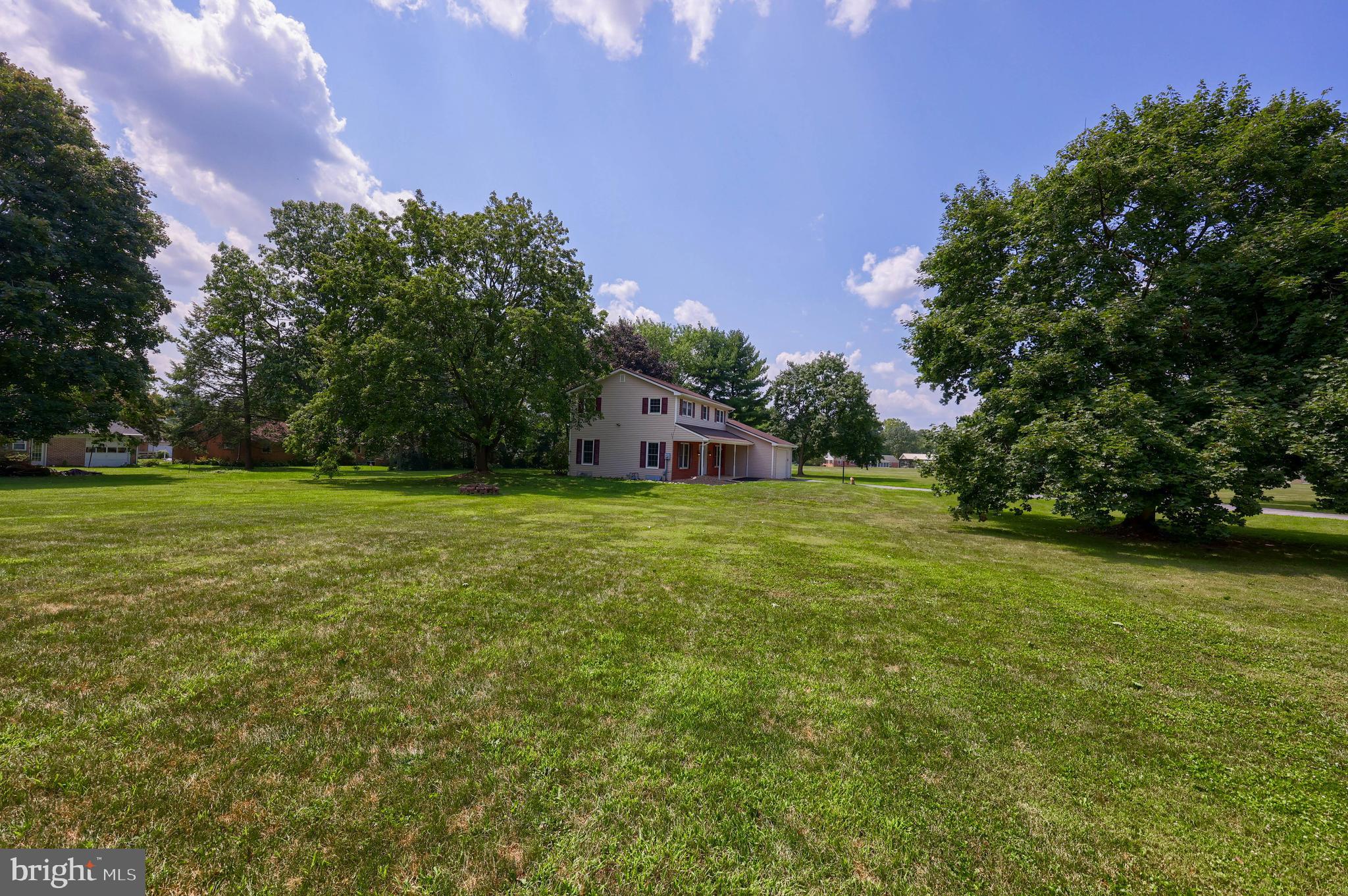 2156 Sherreem Road Lancaster, PA 17601 - Photo 2 of 32 Gallery Image 2
